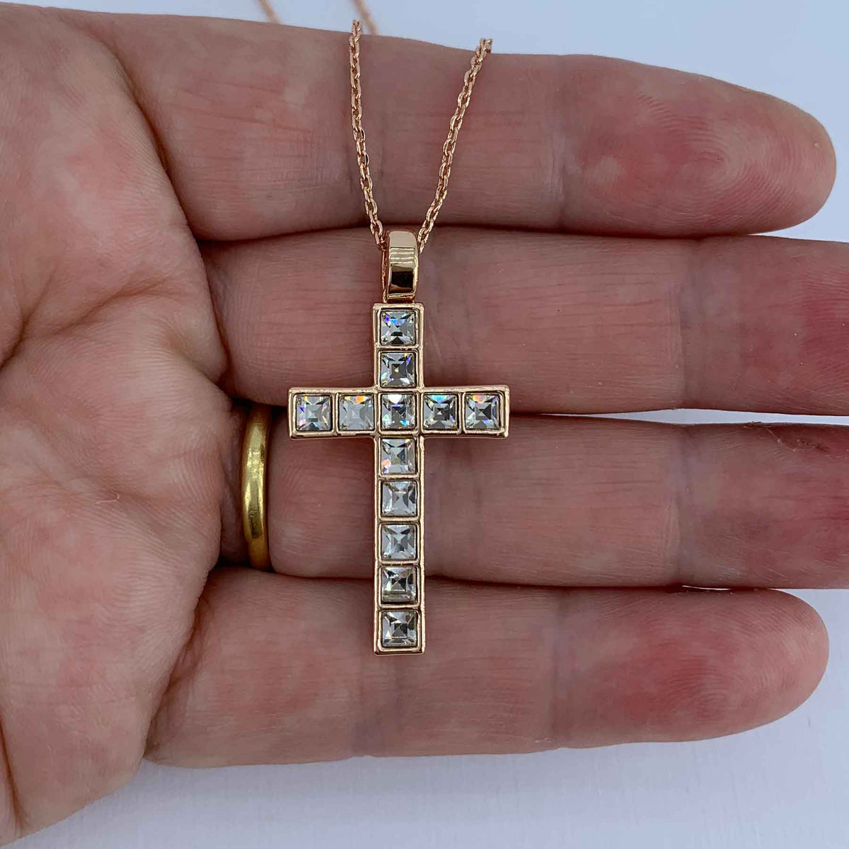 Rose-Gold Crystal Cross Necklace "Ruth"