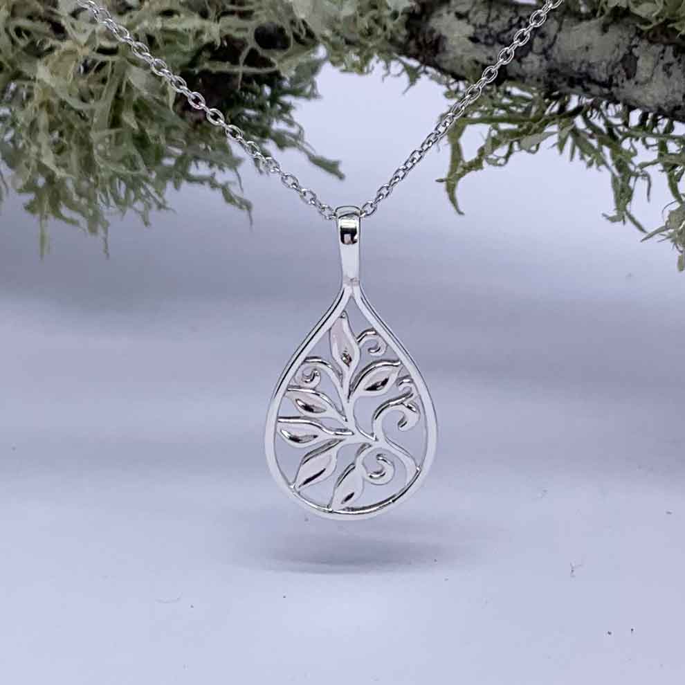925 Sterling Silver Pendant Necklace "Tipu"