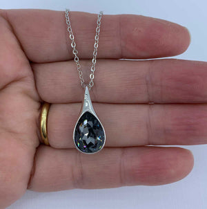 Silver Crystal Necklace "Graphite"