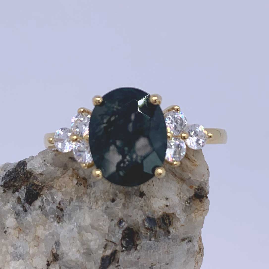 18K Gold Ring "Countess" (Moss Agate)