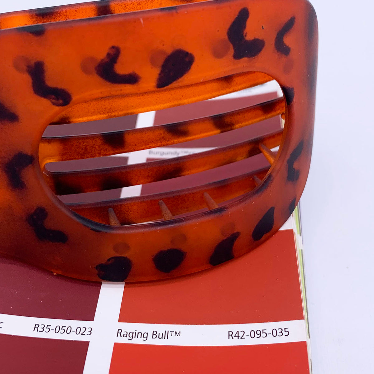 Flat Hair Clip "Mel" (Matt Tortoise Red)