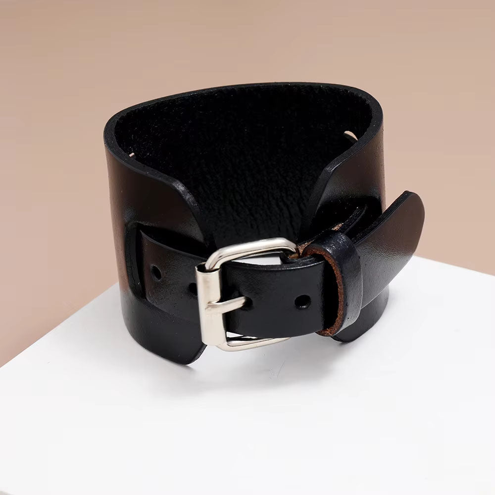 leather bucklet bracelet frenelle jewellery