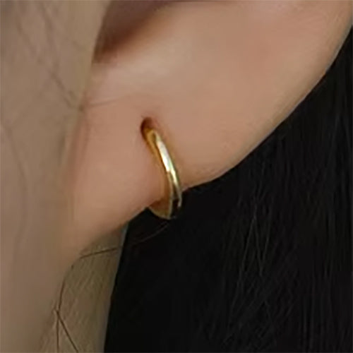 18K Gold Hoop Earrings "Sacha" (2mm band)