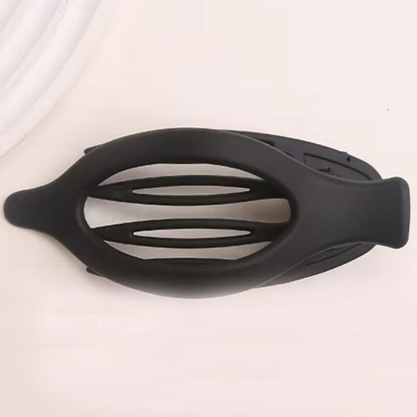 black hair accessory clip frenelle jewellery