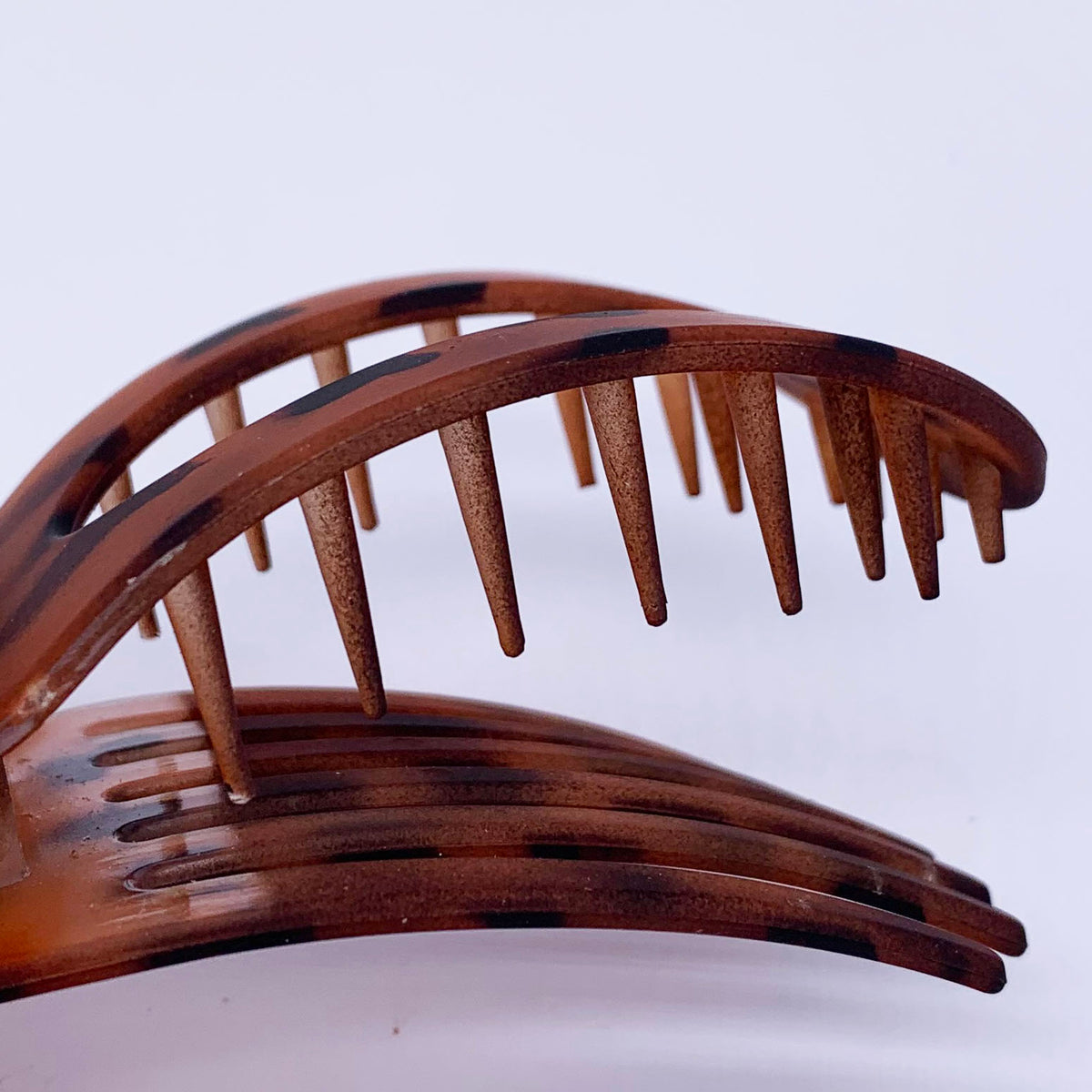 Flat Hair Clip "Mel" (Matt Tortoise)