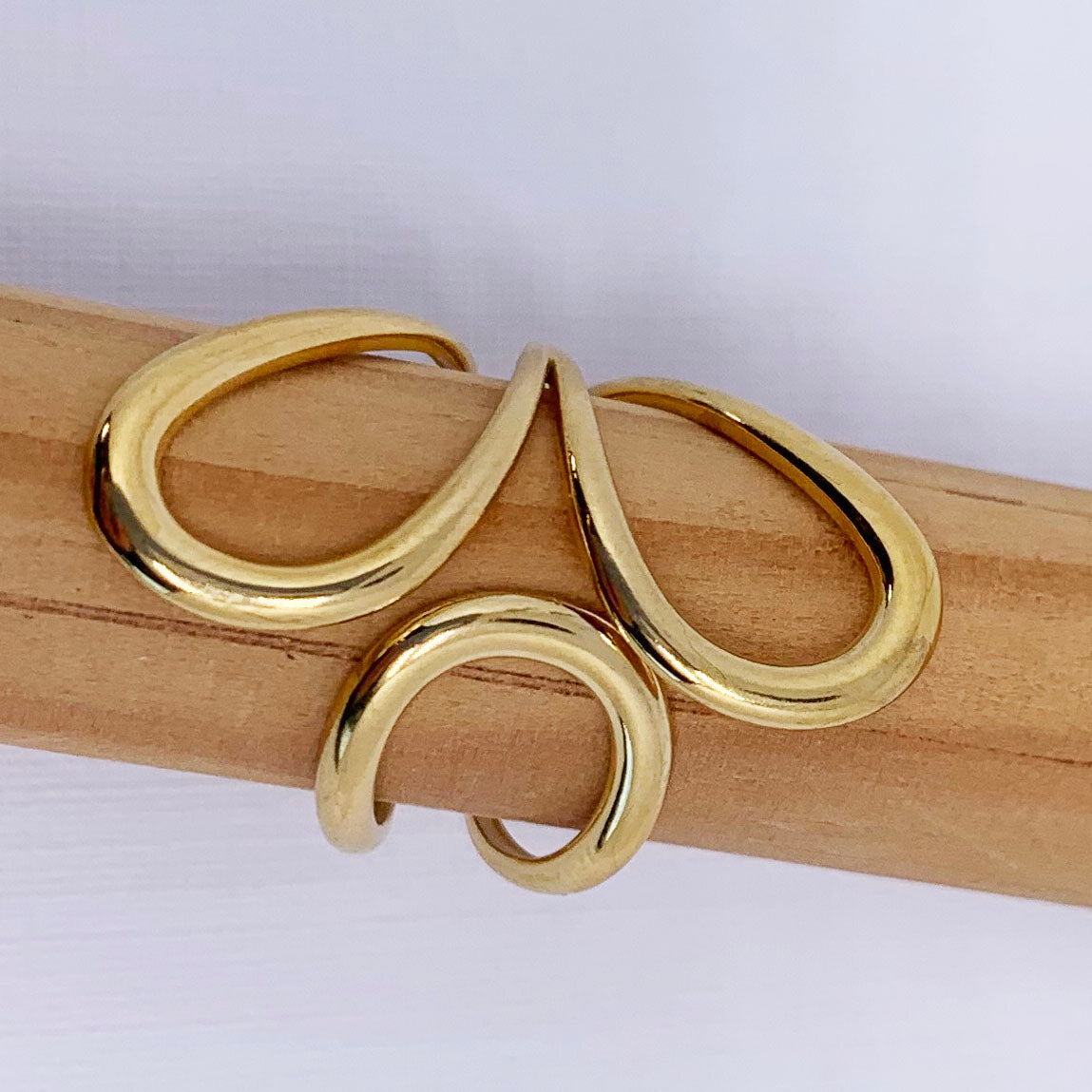 Gold Adjustable 3 Loop Ring "Caracas"