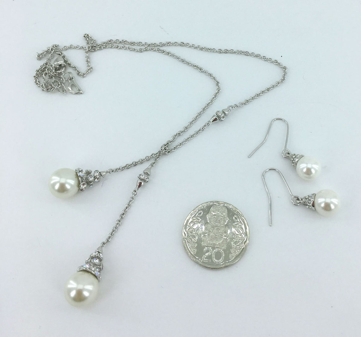 Silver Crystal and Pearl Jewellery Set "Carol"