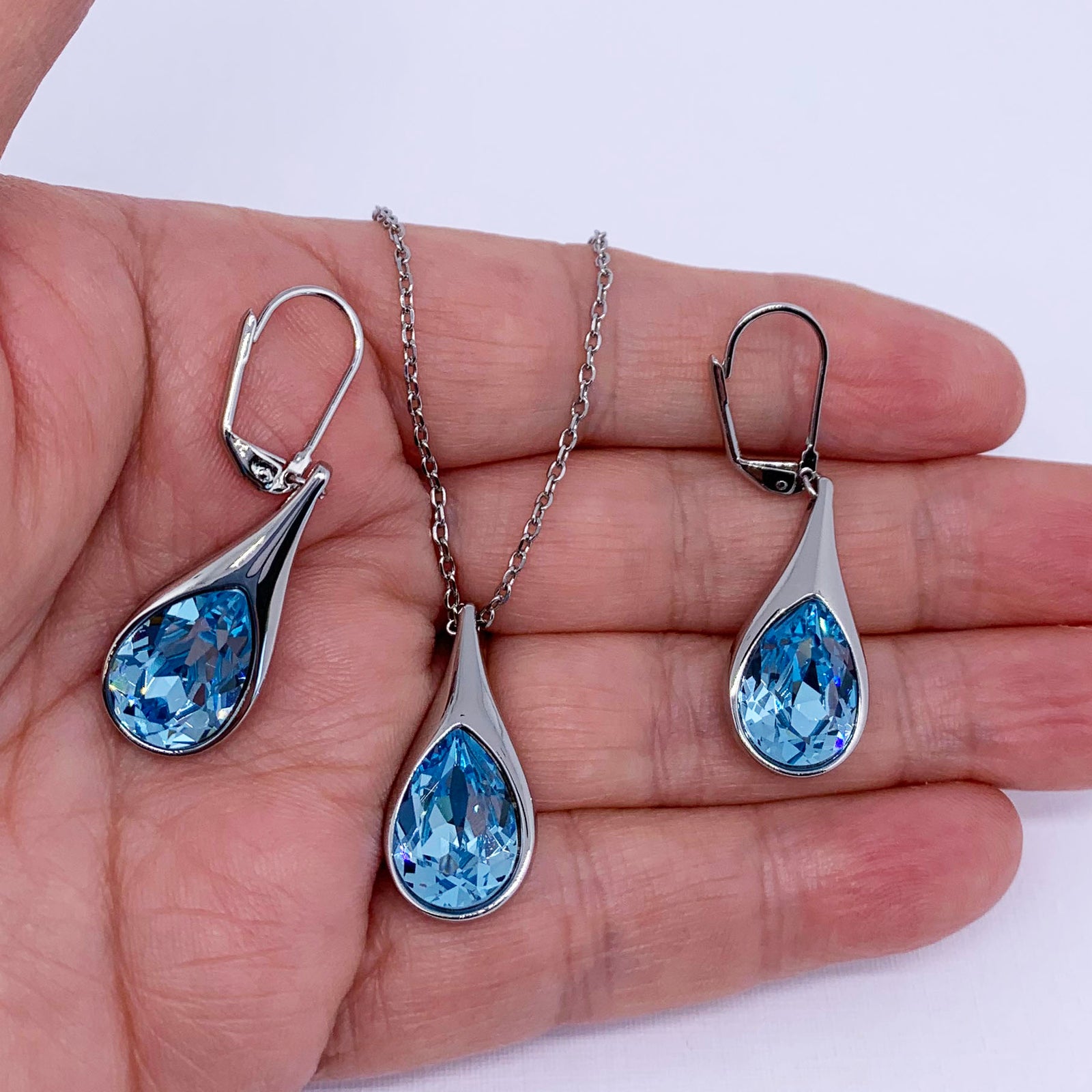 Silver Crystal Jewellery Set "Graphite" (Blue)
