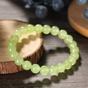 peridot gemstone stretch bracelet for women