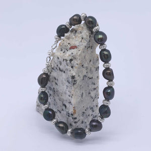black baroque pearl bracelet stone