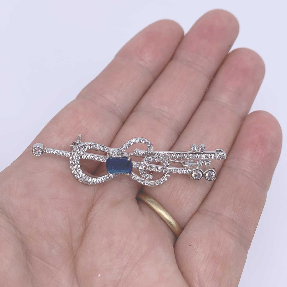 musical brooch silver nz jewellery