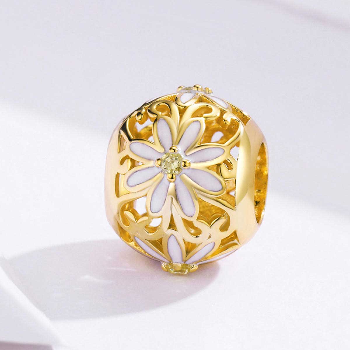 gold charm white daisies