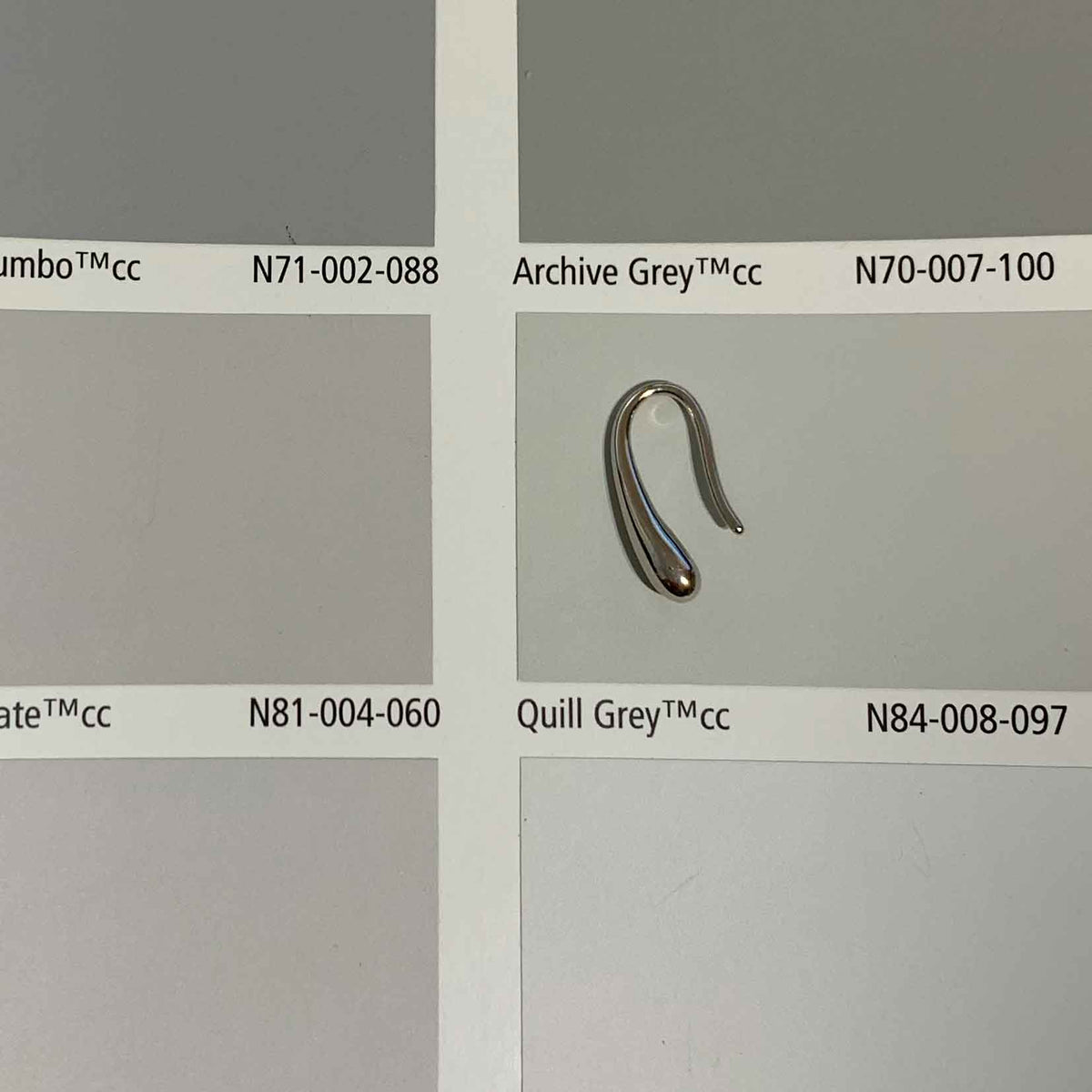 925 sterling Silver teardrop earring "Bevina" (25mm)