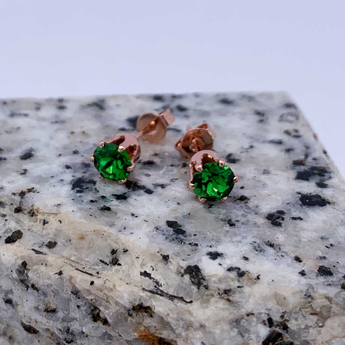rose gold peridot stud earrings