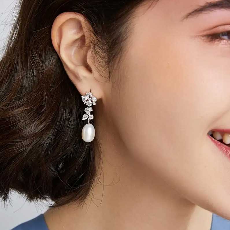 925 Sterling Silver Pearl Drop Earrings "Charlotte" (White)