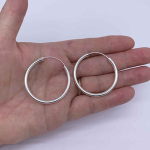 Silver Hoop 3mm thick hand
