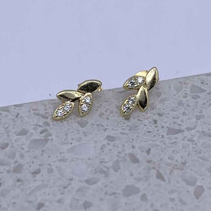 gold stud earrings cz diamonds