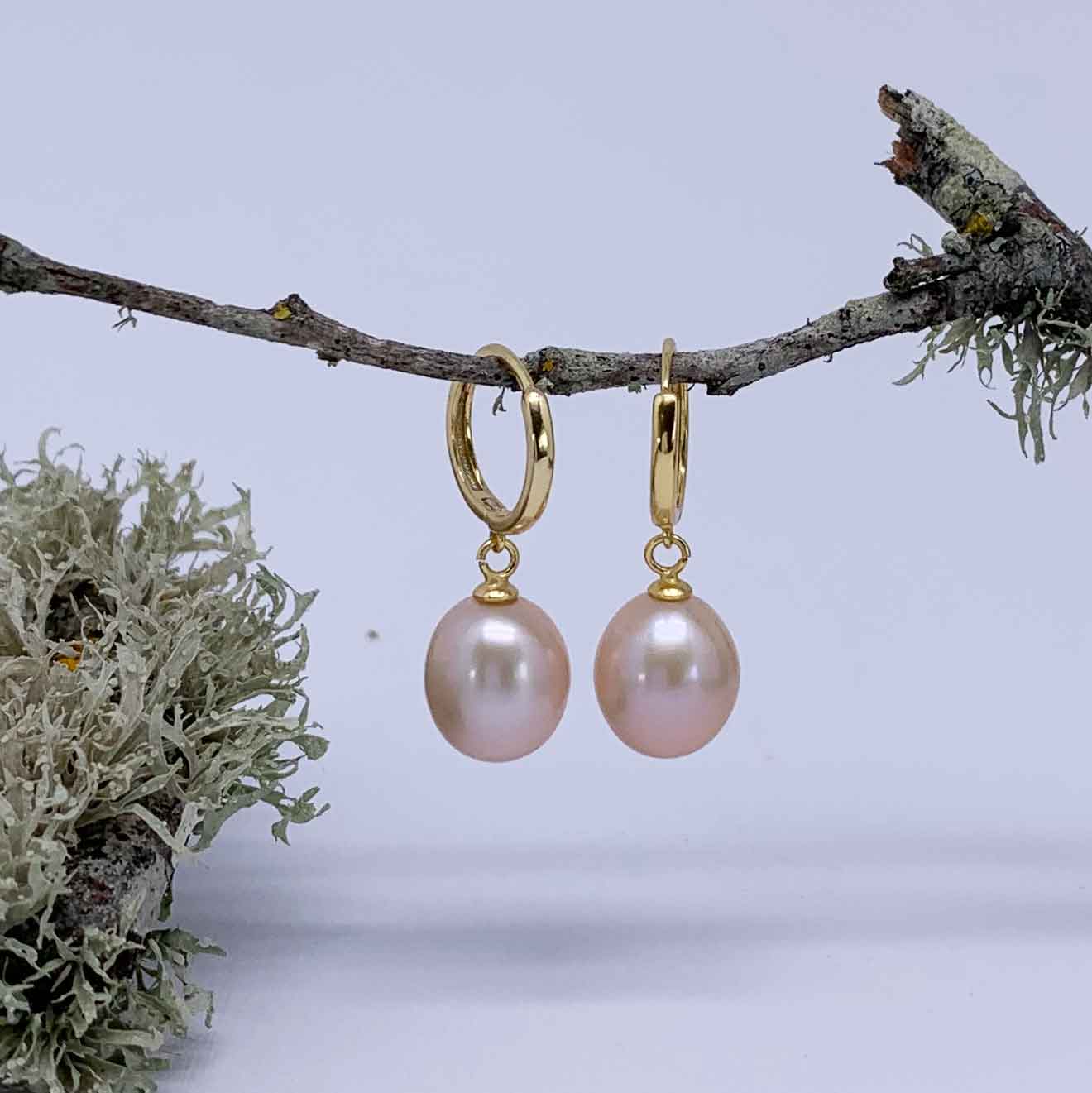18K Gold Drop Hoop Pearl Earrings