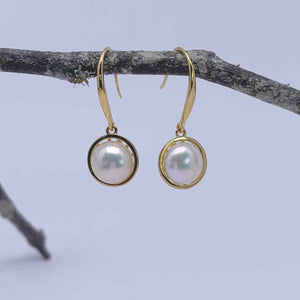 gold white pearl earring dangle