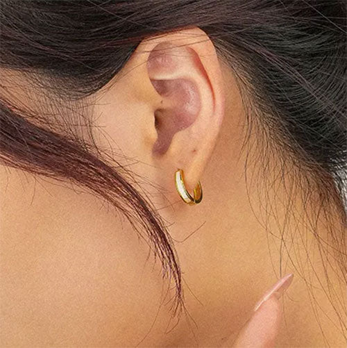 gold huggie hoop earrings jewellery nz