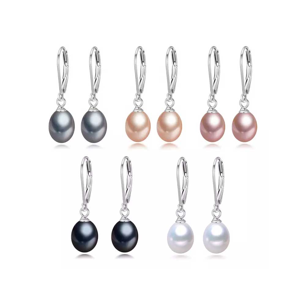 wihite pearl drop earring hanging