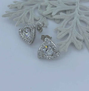silver swarovski crystal stud earrings 