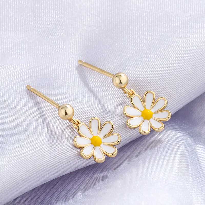 gold daisy earrings jewellery women girls