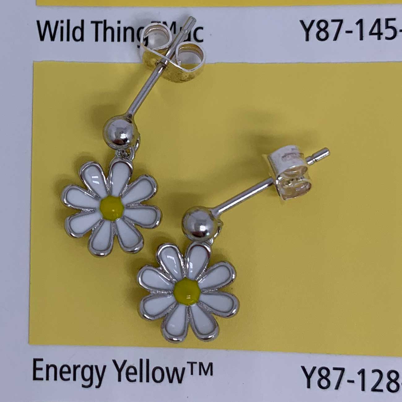 silver yellow daisy earring