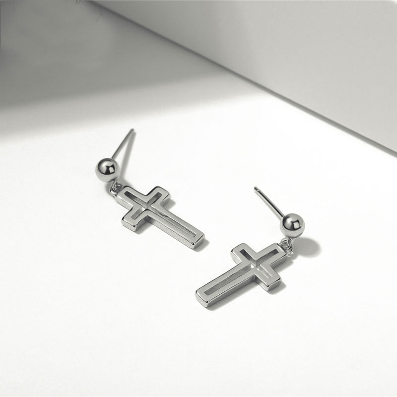 Silver cross earrings simple and classic "Magdeline"