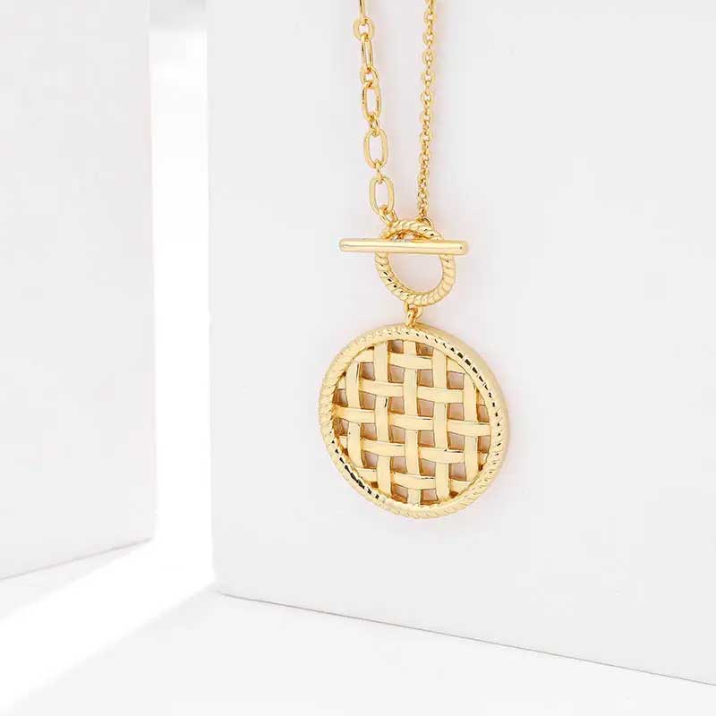 gold medallion necklace jewellery women