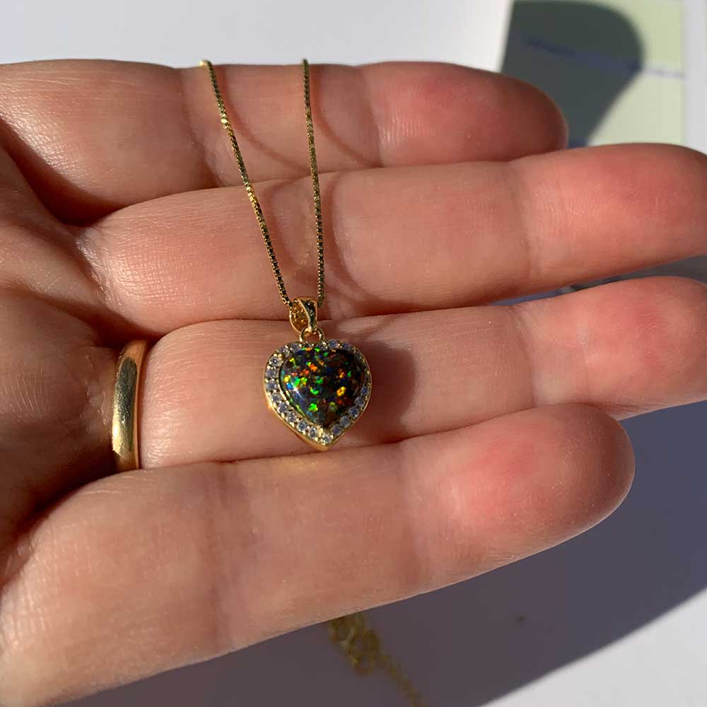 green gold opal necklace pendant jewellery