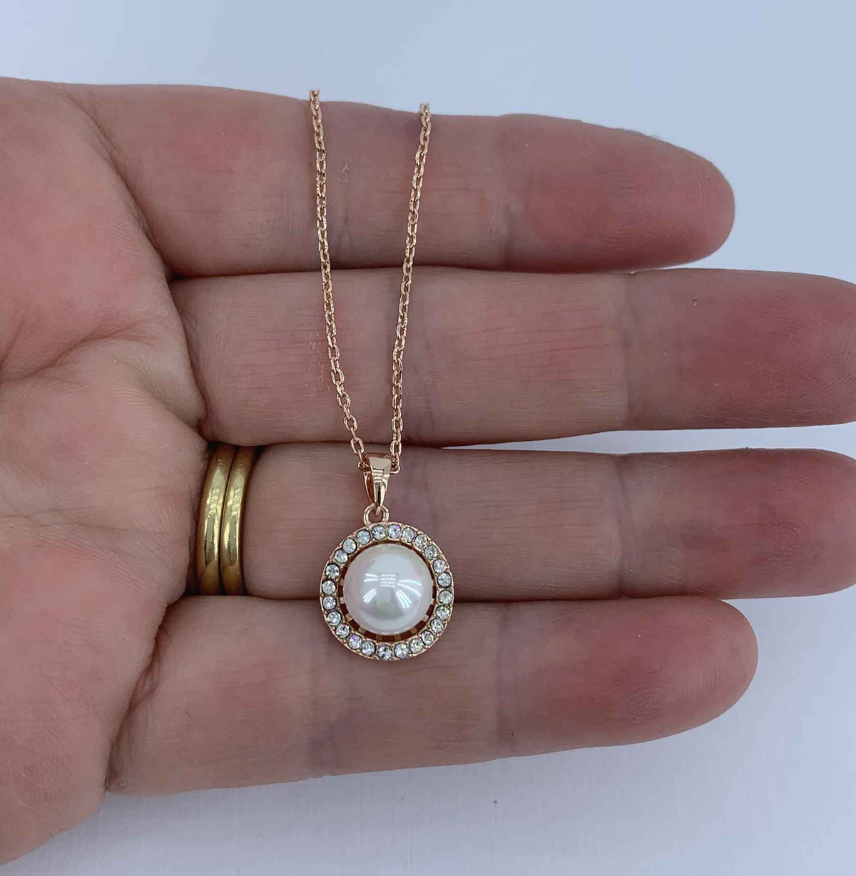 Frenelle Jewellery pearl crystal rose gold necklace