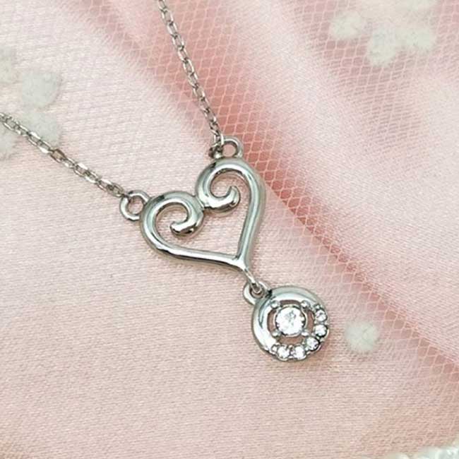 frenelle jewellery silver heart crystal necklace