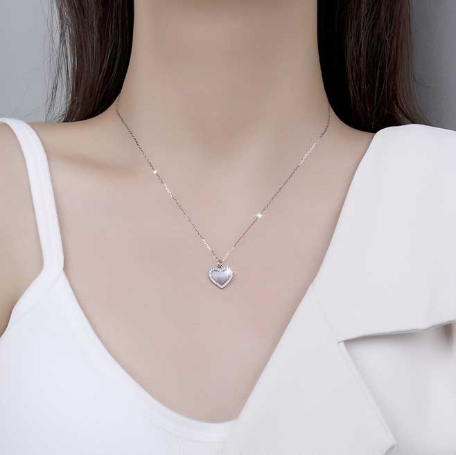 silver heart necklace diamonds