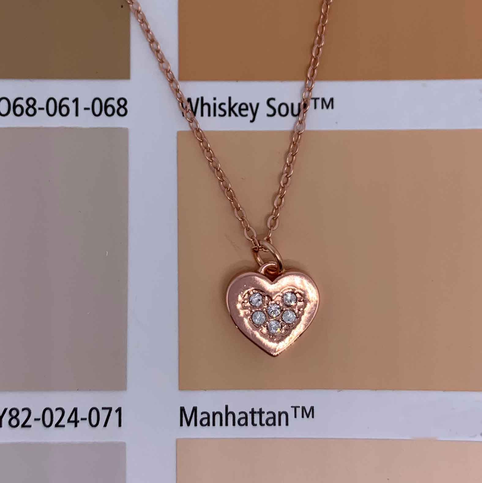 Rose Gold Crystal Heart Necklace "Erina"