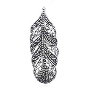 frenelle Jewellery necklace pendant silver maori koru