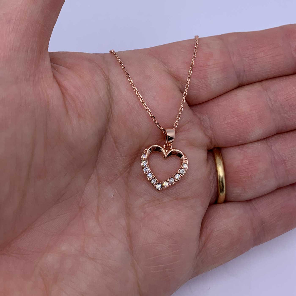 Frenelle Jewellery rose Gold heart crystal set