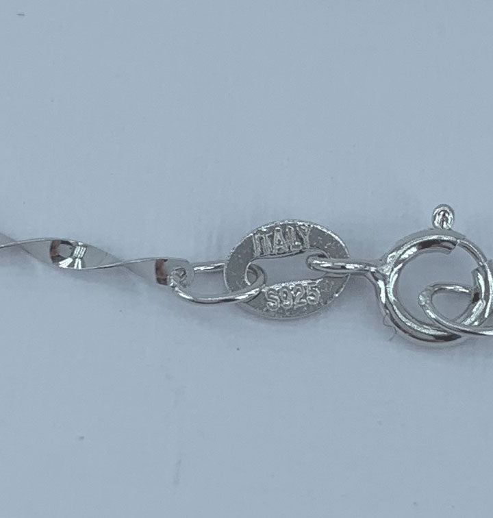 silver necklace chain twisted links