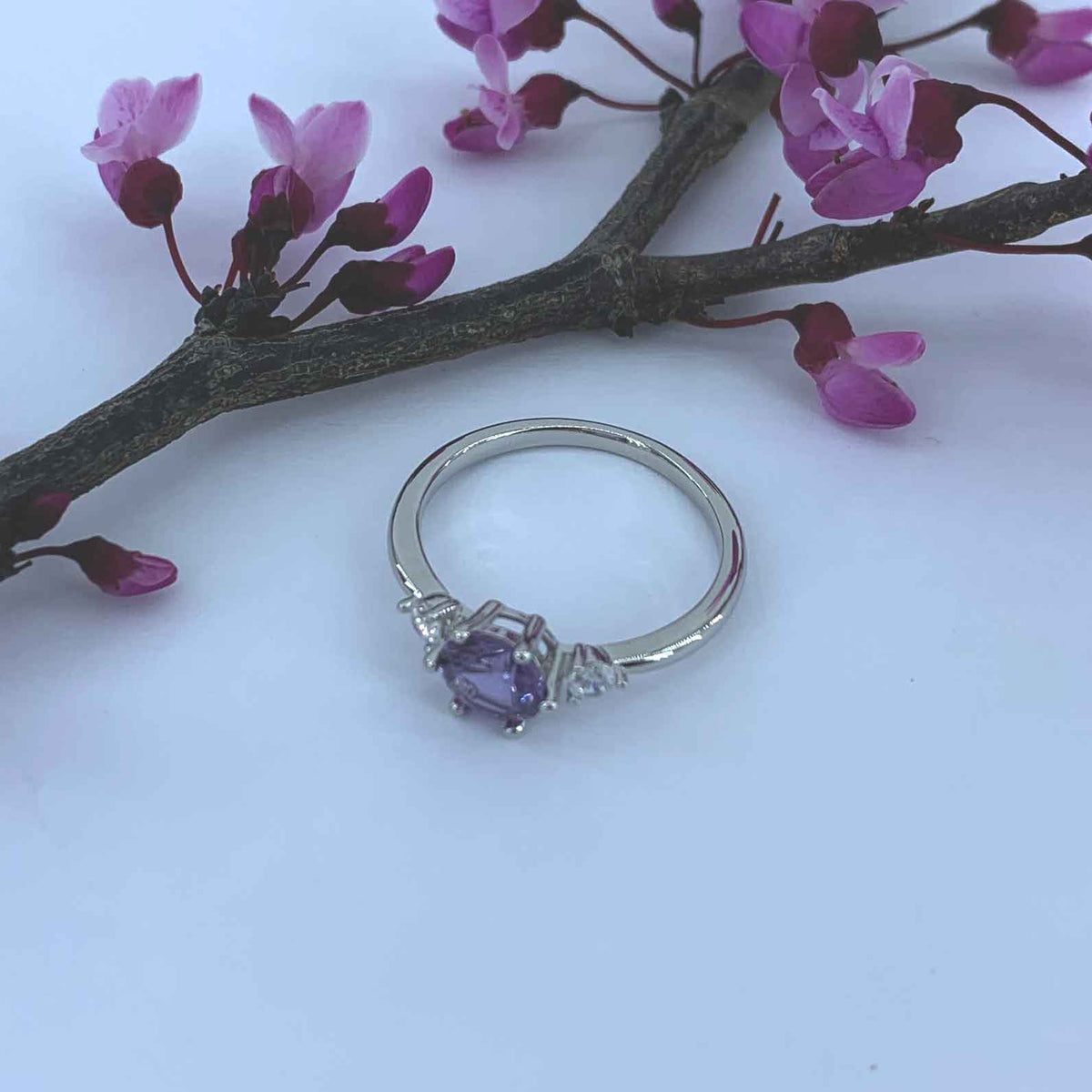 18K White Gold Alexandrite Crystal Ring "Amal"