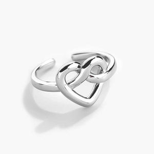 modern silver knot heart ring
