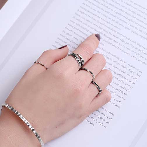 Silver adjustable feather ring jewellery