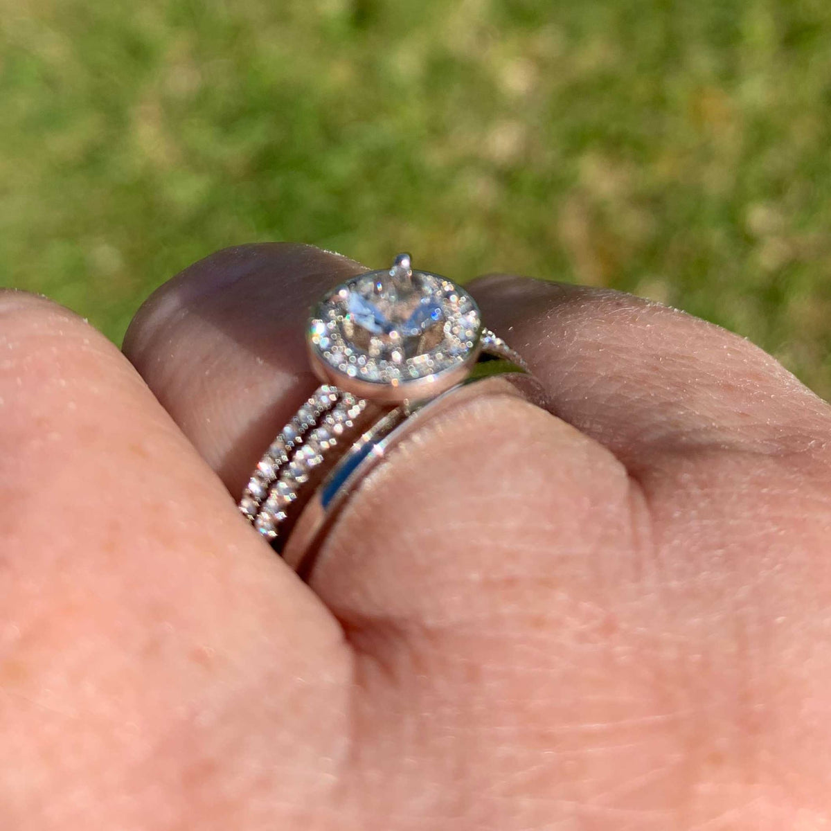 while gold engagement ring crystal diamond