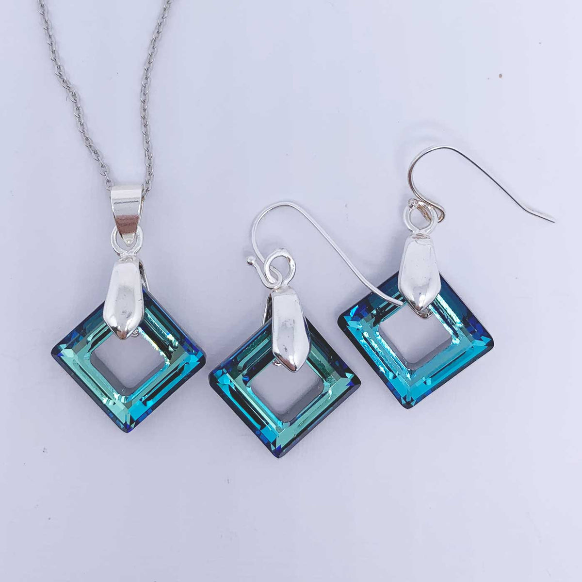green crystal jewellery set women